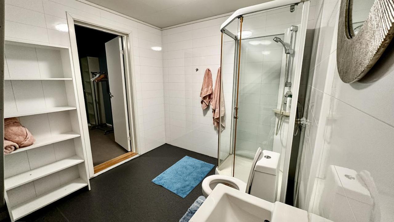 Puntsnes Apartmen Hjelmeland Экстерьер фото